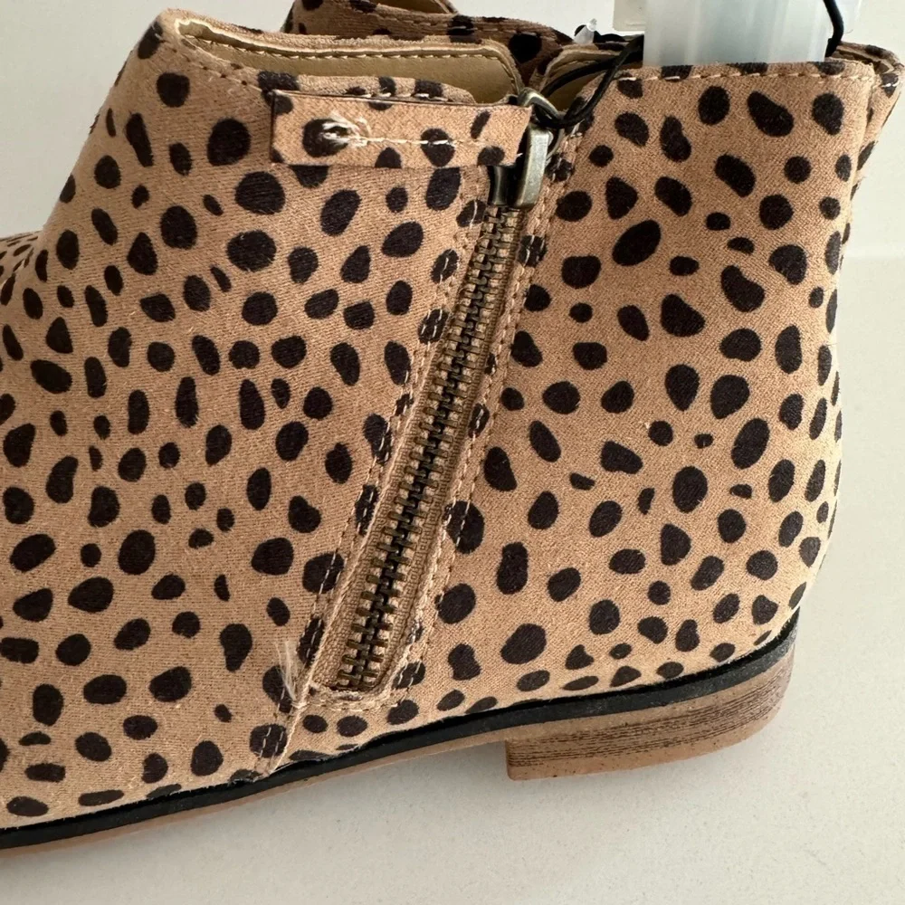 Girl’s boots leopard print booties big kid 3/4/5 cat and jack brown booties